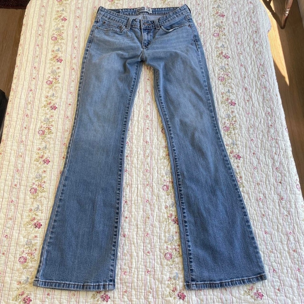 Y2k Levi's Signature Low Rise Bootcut jeans